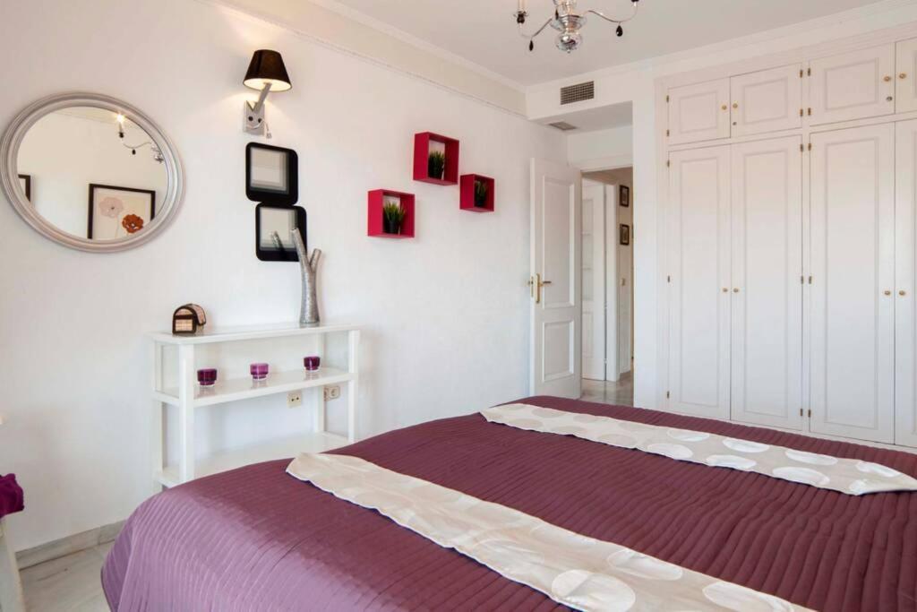 Fuengirola , Beach, Centre ,Balcony With Seaview, For 4 Persons Buitenkant foto