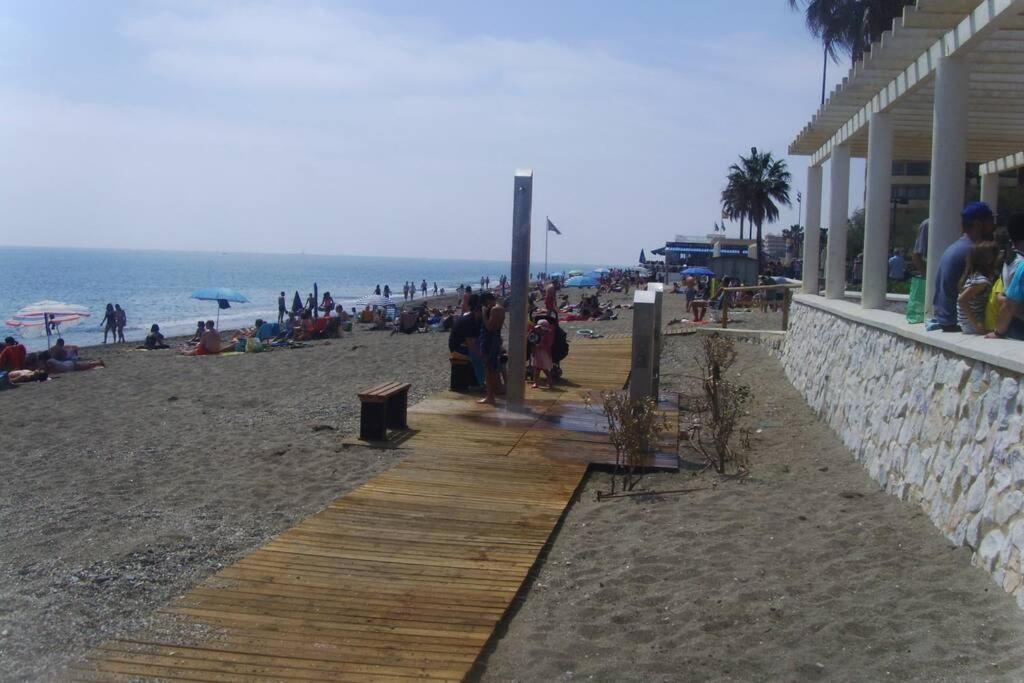 Fuengirola , Beach, Centre ,Balcony With Seaview, For 4 Persons Buitenkant foto
